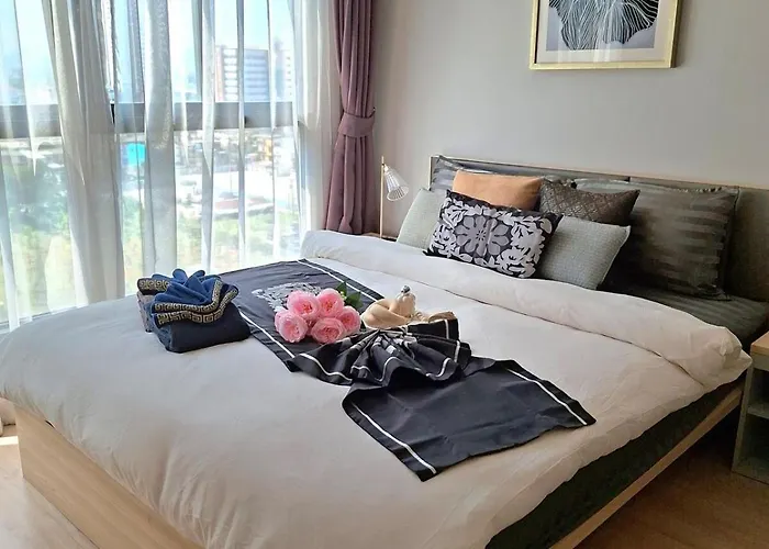 Apartment Elegant Escape Near Bts Bangna