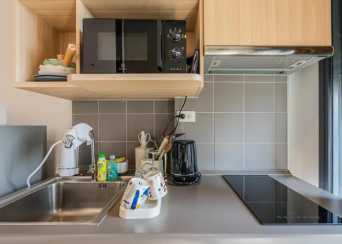 Apartment Elegant Escape Near Bts Bangna *